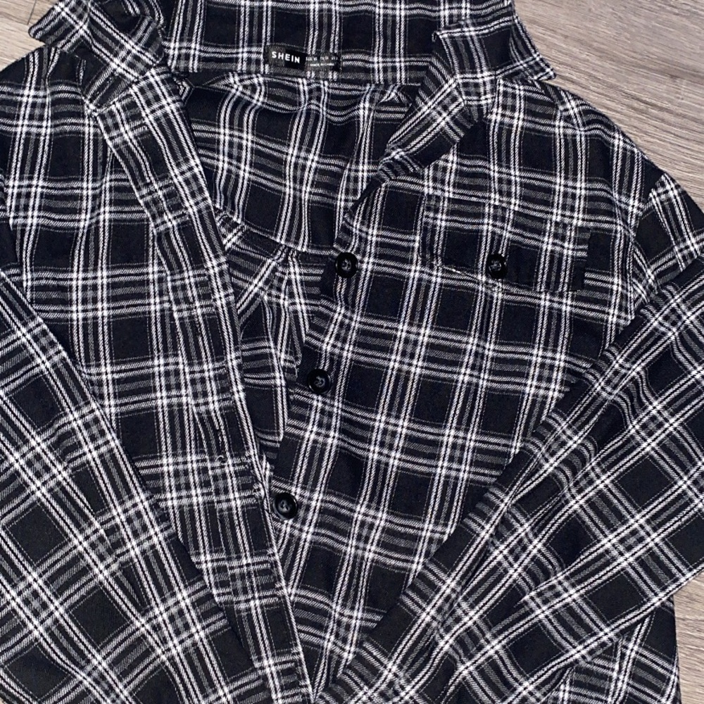SHEIN Black and White Plaid Shirt